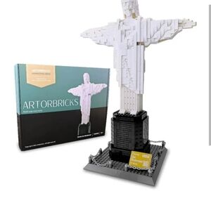 New In Box Artorbricks Christ The Redeemer Building Block set Statue